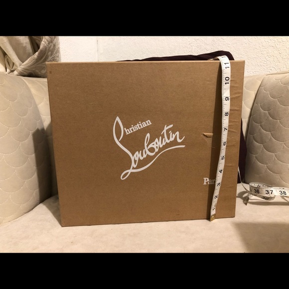 Christian Louboutin Eloise Gift storage shoe box - Picture 2 of 3